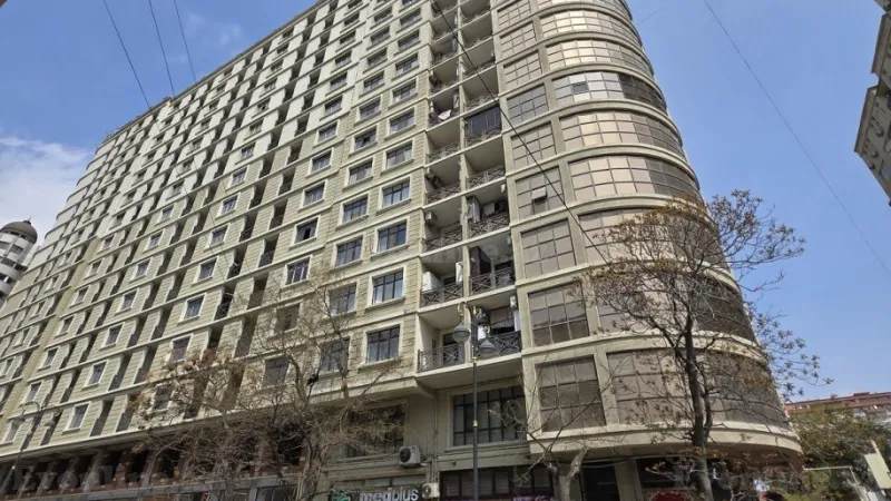 3 otaqlı Mənzil 158 m² Gənclik m. Satılır