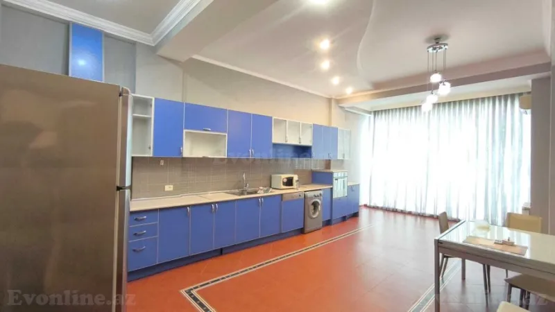Kirayə verilir 3 otaqlı Mənzil Yeni tikili 171 m² 28 May m. - şəkil 8