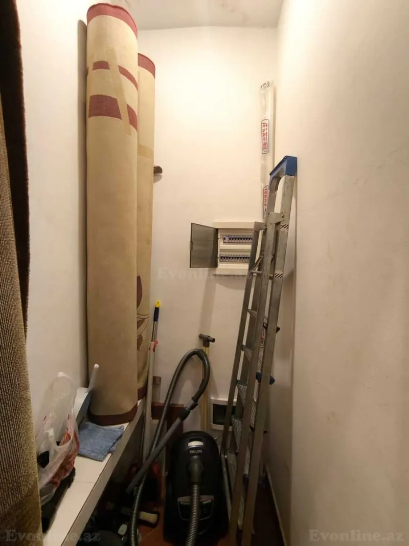 Kirayə verilir 3 otaqlı Mənzil Yeni tikili 171 m² 28 May m. - şəkil 15