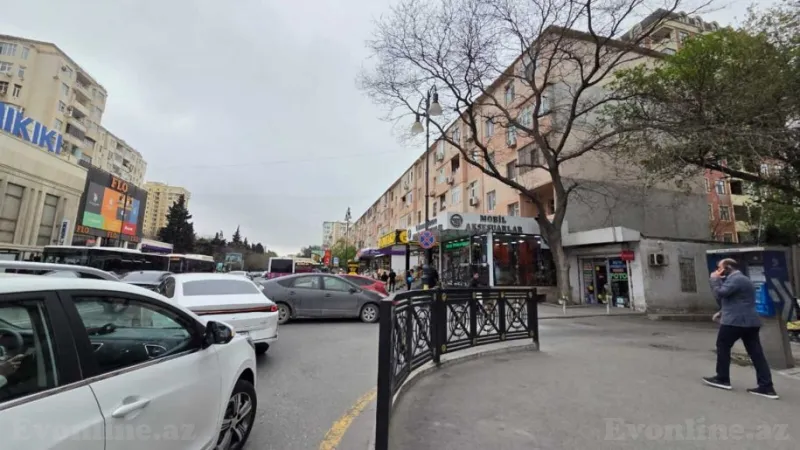 2 otaqlı Mənzil 60 m² 3-cü mikrorayon Kirayə verilir