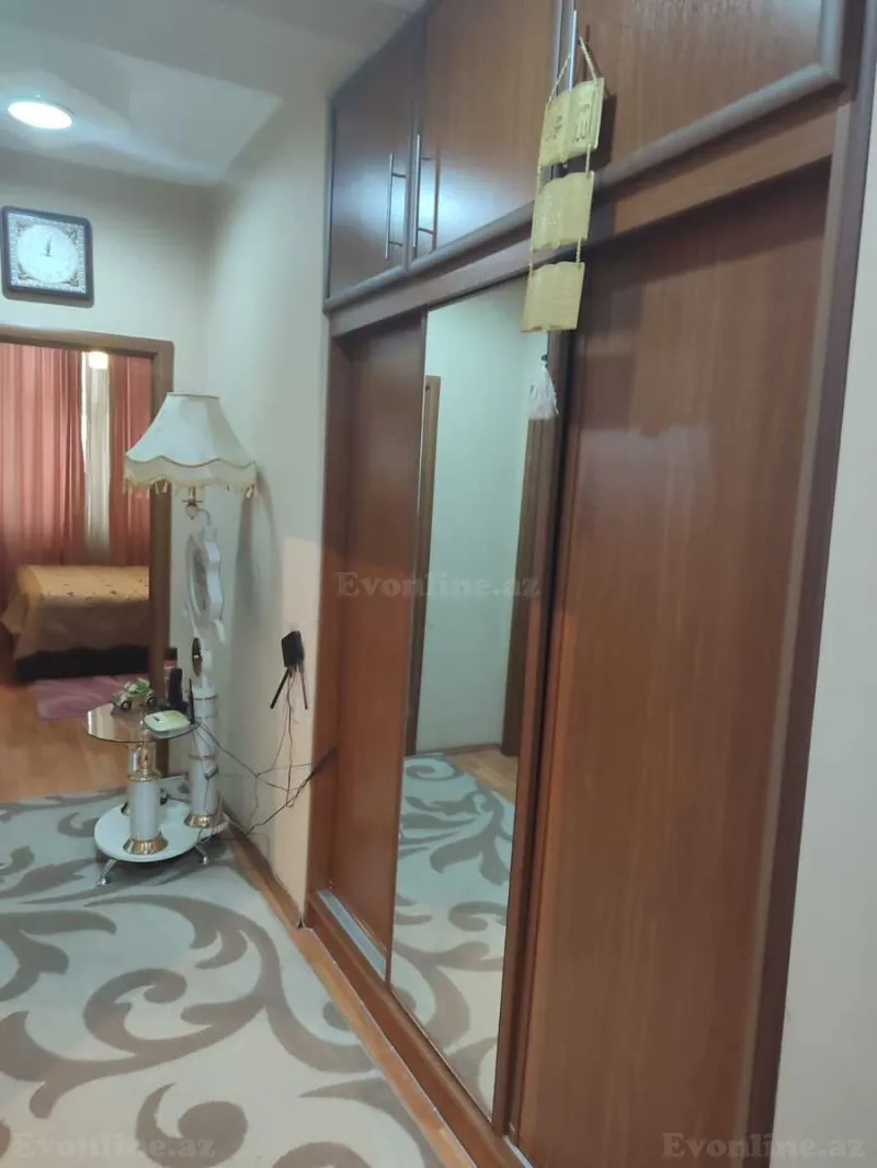 3 otaqlı Mənzil 70 m² Yasamal Kirayə verilir