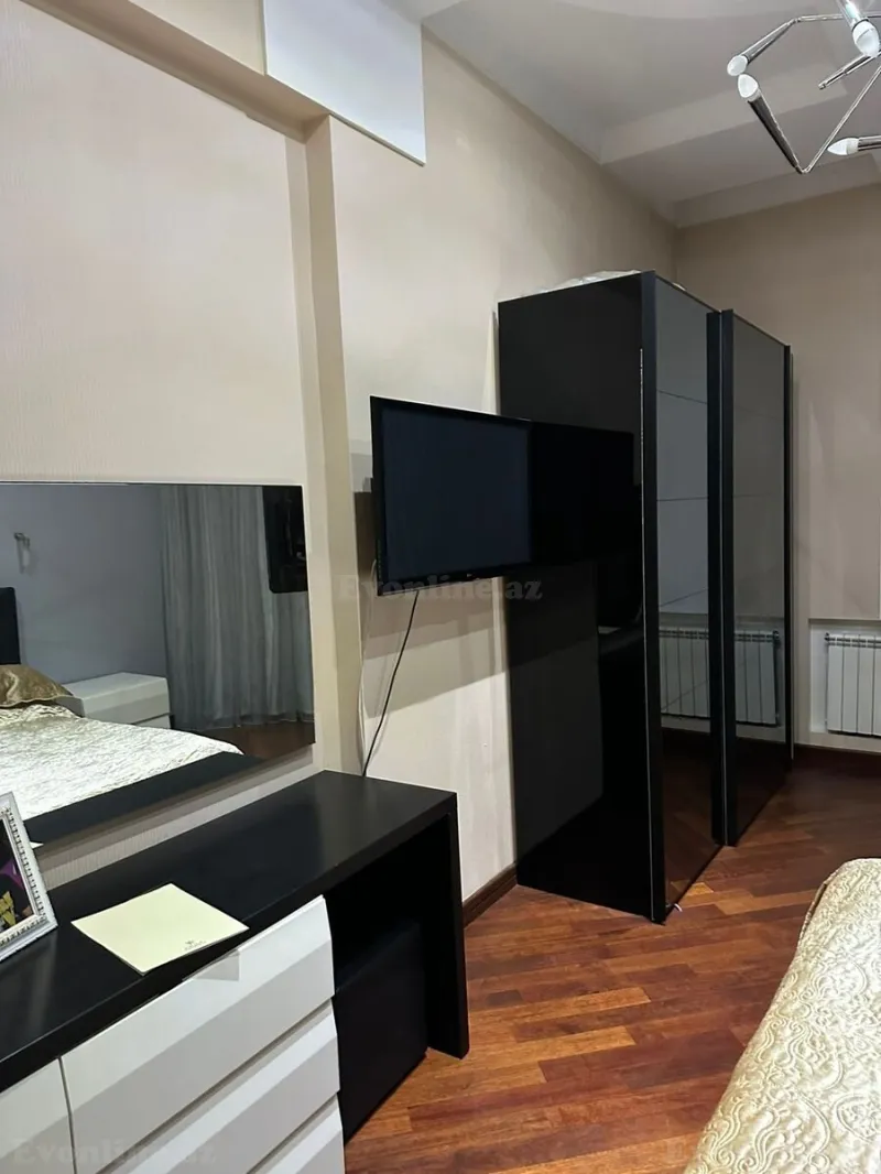 Satılır 5 otaqlı Mənzil Yeni tikili 250 m² 28 May m. - şəkil 11