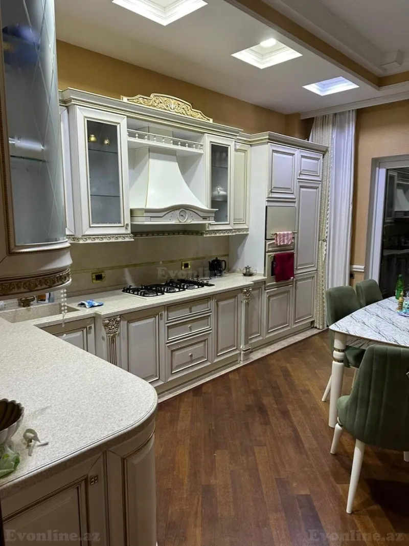Satılır 5 otaqlı Mənzil Yeni tikili 250 m² 28 May m. - şəkil 12