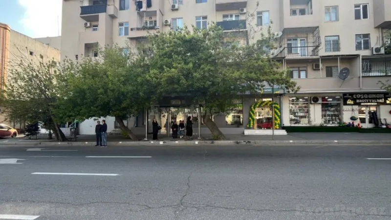 Kirayə verilir Obyekt 20 m² İnşaatçılar m. - şəkil 22