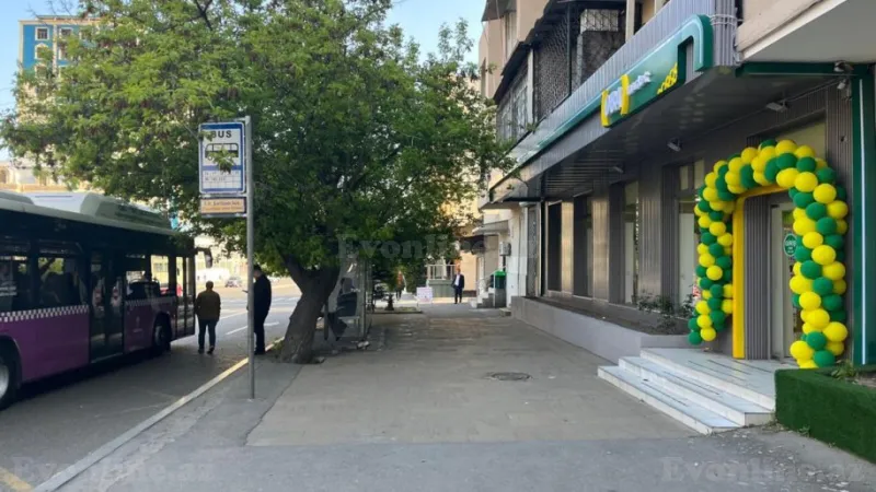 Kirayə verilir Obyekt 20 m² İnşaatçılar m. - şəkil 24