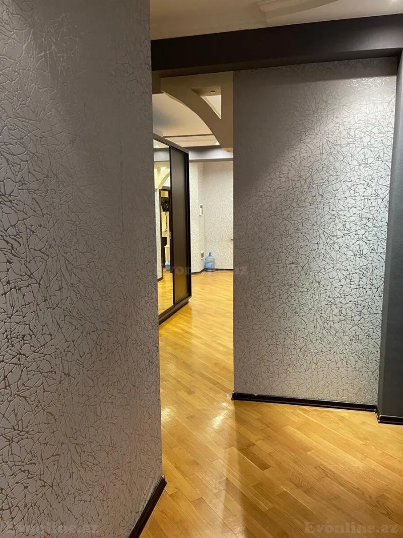 Satılır 3 otaqlı Mənzil Yeni tikili 154 m² Xətai m. - şəkil 14