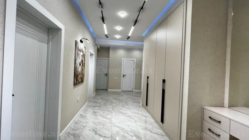 Satılır 3 otaqlı Mənzil Yeni tikili 140 m² Neftçilər m. - şəkil 6