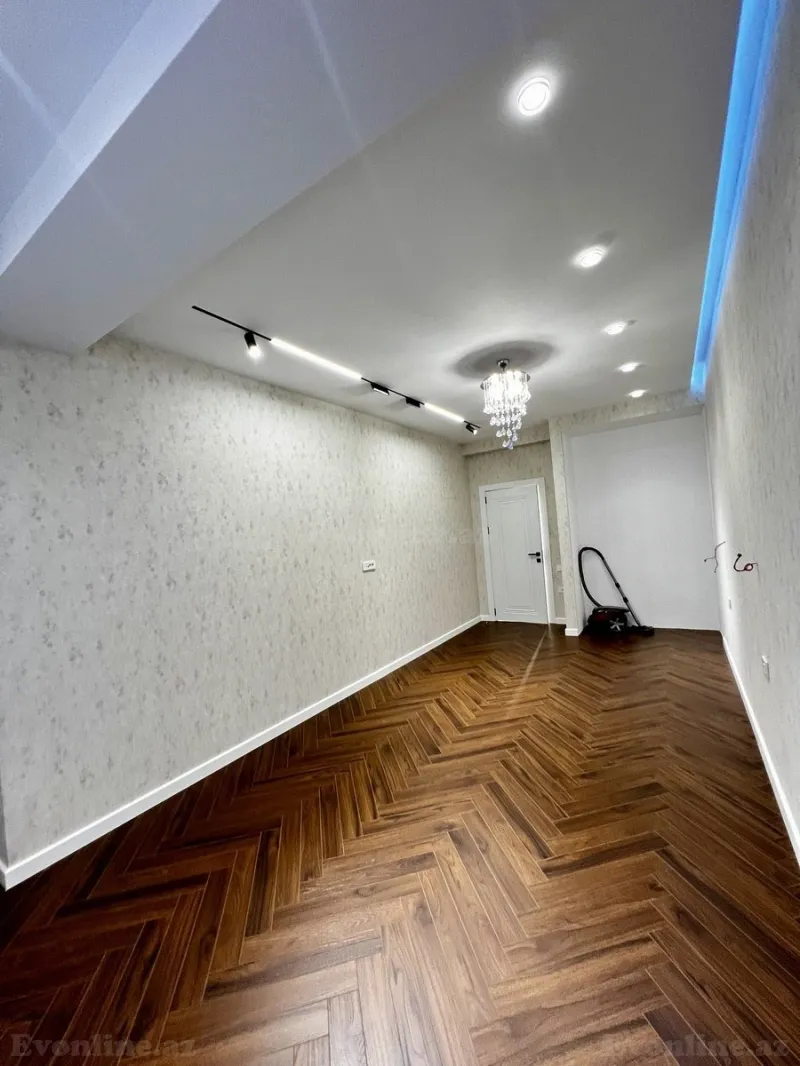 Satılır 3 otaqlı Mənzil Yeni tikili 140 m² Neftçilər m. - şəkil 12