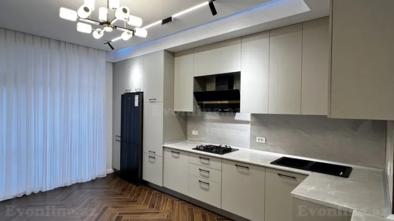Satılır 3 otaqlı Mənzil Yeni tikili 140 m² Neftçilər m. - şəkil 13