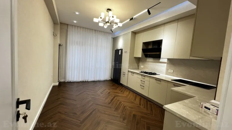 Satılır 3 otaqlı Mənzil Yeni tikili 140 m² Neftçilər m. - şəkil 14