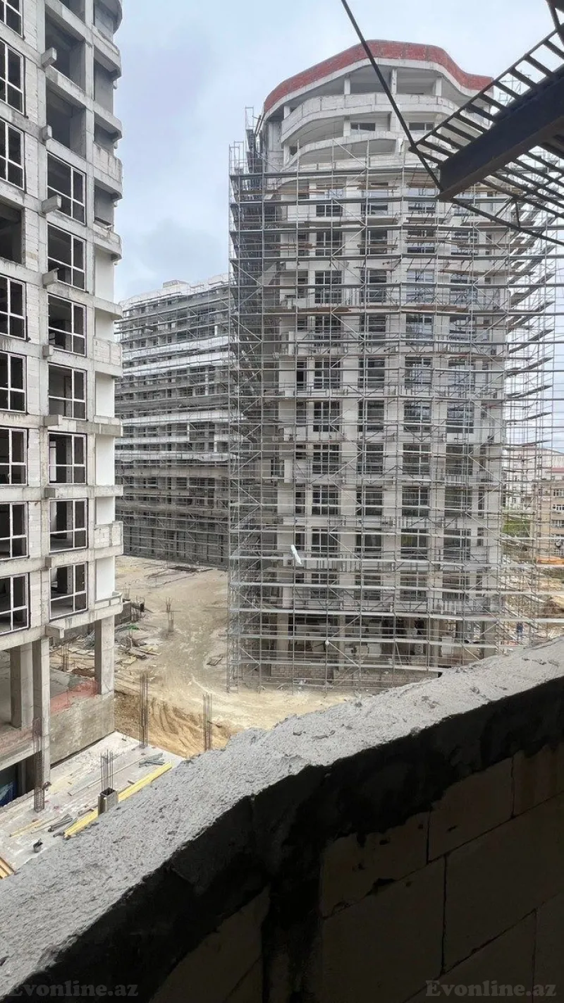 Satılır 2 otaqlı Mənzil Yeni tikili 61 m² Sabunçu r. - şəkil 2