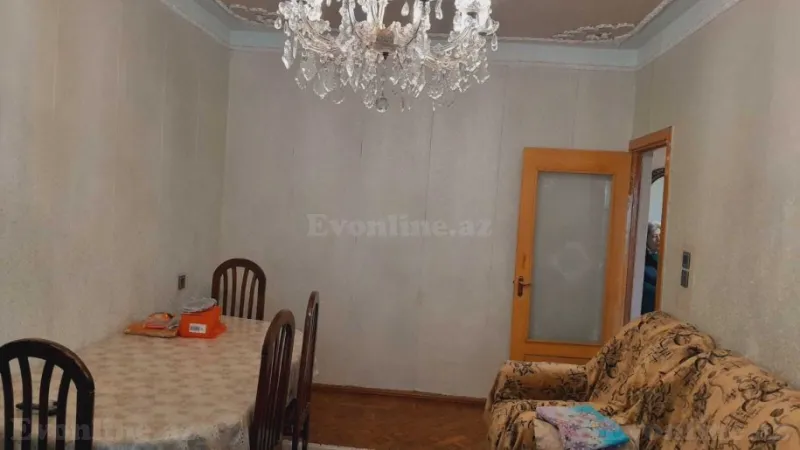 Kirayə verilir 3 otaqlı Mənzil Köhnə tikili 70 m² 6-cı mikrorayon - şəkil 2