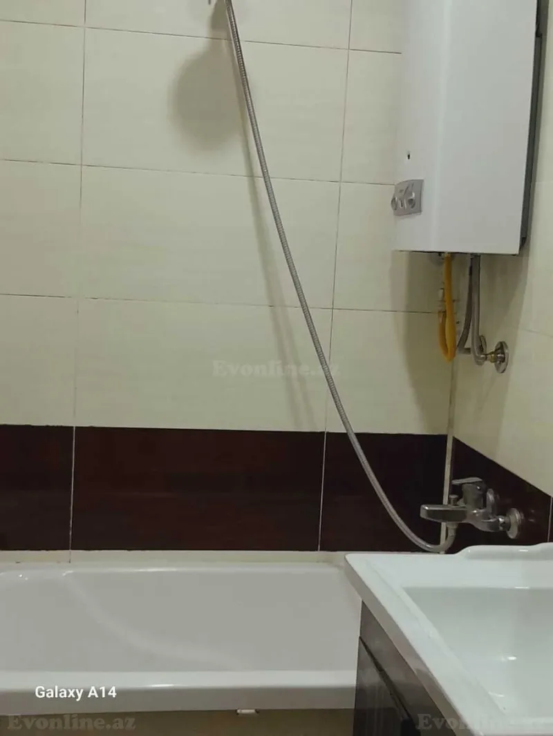 Kirayə verilir 3 otaqlı Mənzil Köhnə tikili 70 m² 6-cı mikrorayon - şəkil 12