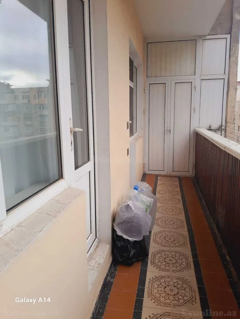 Kirayə verilir 3 otaqlı Mənzil Köhnə tikili 70 m² 6-cı mikrorayon - şəkil 13