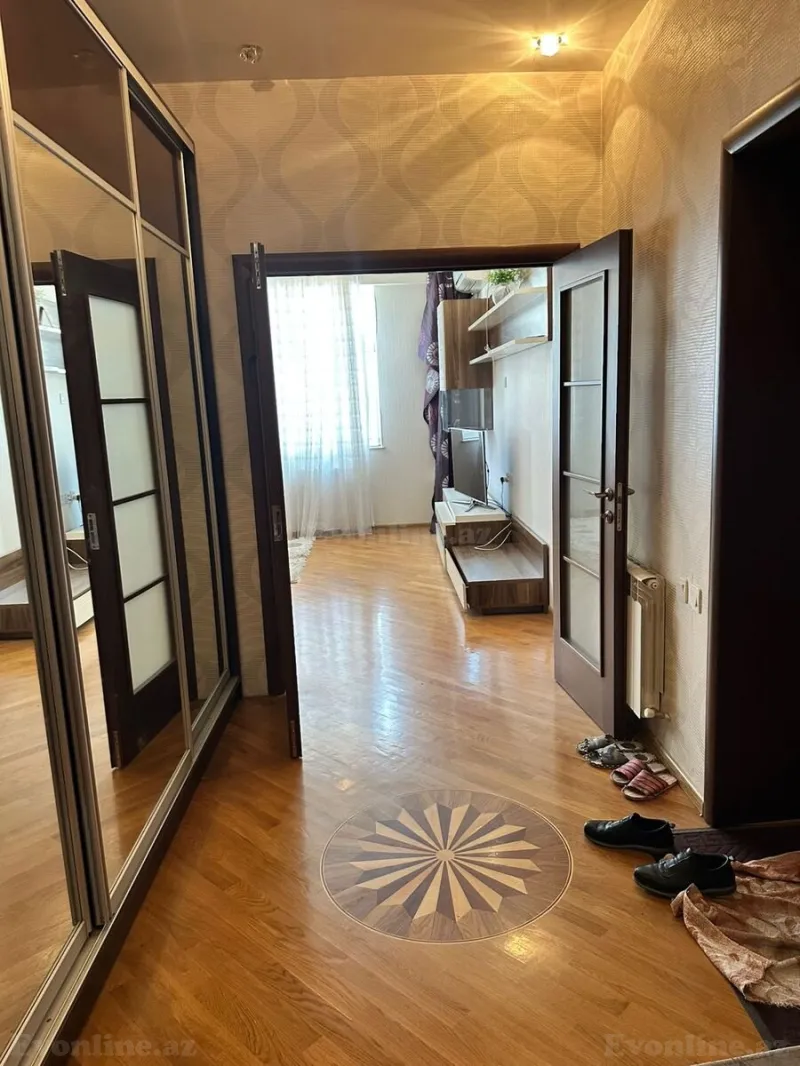 Satılır 4 otaqlı Mənzil Yeni tikili 130 m² Bayıl - şəkil 7