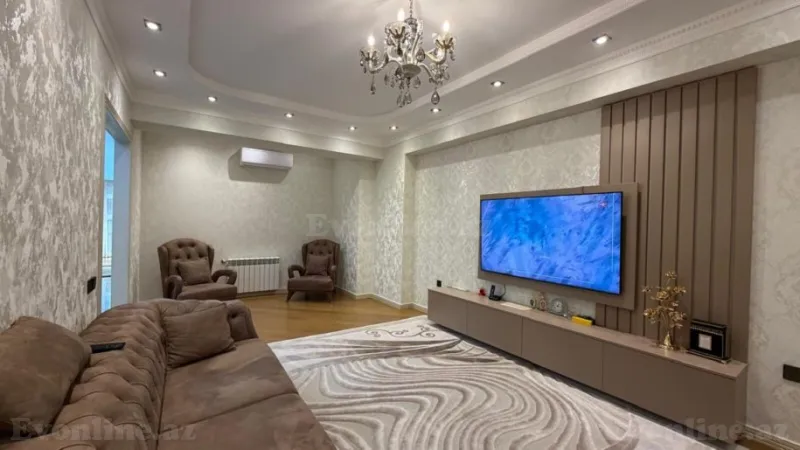 Satılır 4 otaqlı Mənzil Yeni tikili 140 m² Həzi Aslanov m. - şəkil 2
