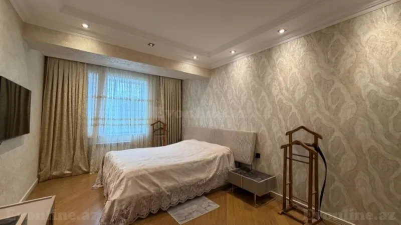 Satılır 4 otaqlı Mənzil Yeni tikili 140 m² Həzi Aslanov m. - şəkil 6