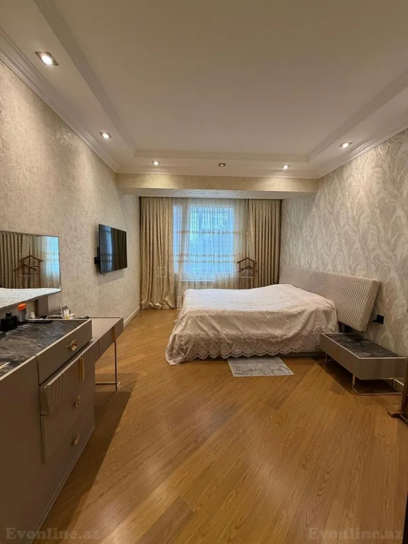 Satılır 4 otaqlı Mənzil Yeni tikili 140 m² Həzi Aslanov m. - şəkil 10