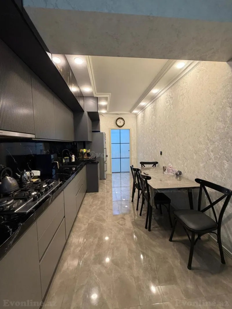 Satılır 4 otaqlı Mənzil Yeni tikili 140 m² Həzi Aslanov m. - şəkil 11
