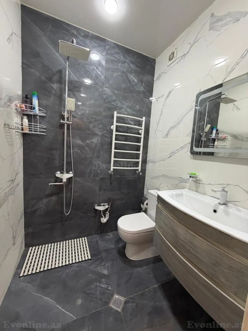 Satılır 4 otaqlı Mənzil Yeni tikili 140 m² Həzi Aslanov m. - şəkil 13