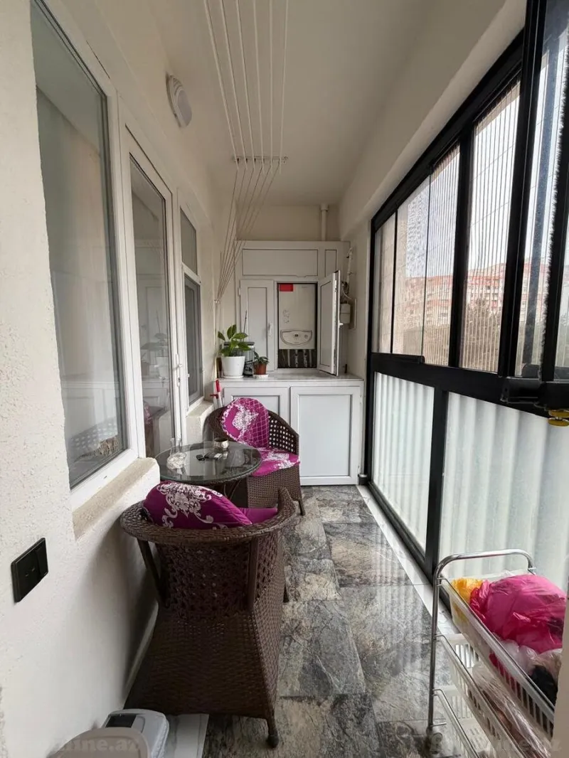 Satılır 4 otaqlı Mənzil Yeni tikili 140 m² Həzi Aslanov m. - şəkil 16