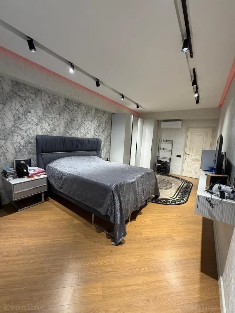 Satılır 4 otaqlı Mənzil Yeni tikili 140 m² Həzi Aslanov m. - şəkil 18