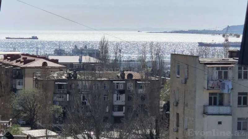 Satılır 2 otaqlı Mənzil Köhnə tikili 61 m² Həzi Aslanov m. - şəkil 2