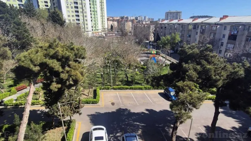 Satılır 2 otaqlı Mənzil Köhnə tikili 61 m² Həzi Aslanov m. - şəkil 18