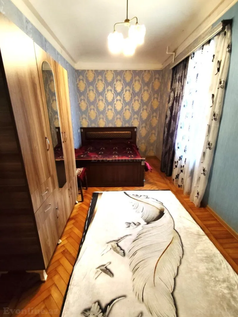 Kirayə verilir 2 otaqlı Mənzil Köhnə tikili 65 m² Neftçilər m. - şəkil 3