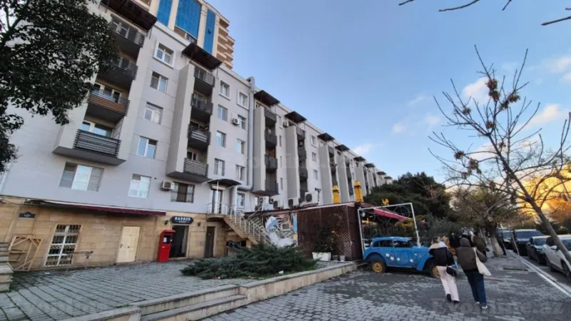 3 otaqlı Mənzil 80 m² Yasamal r. Satılır