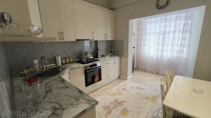 Kirayə verilir 2 otaqlı Mənzil Yeni tikili 95 m² 9-cu mikrorayon - şəkil 2