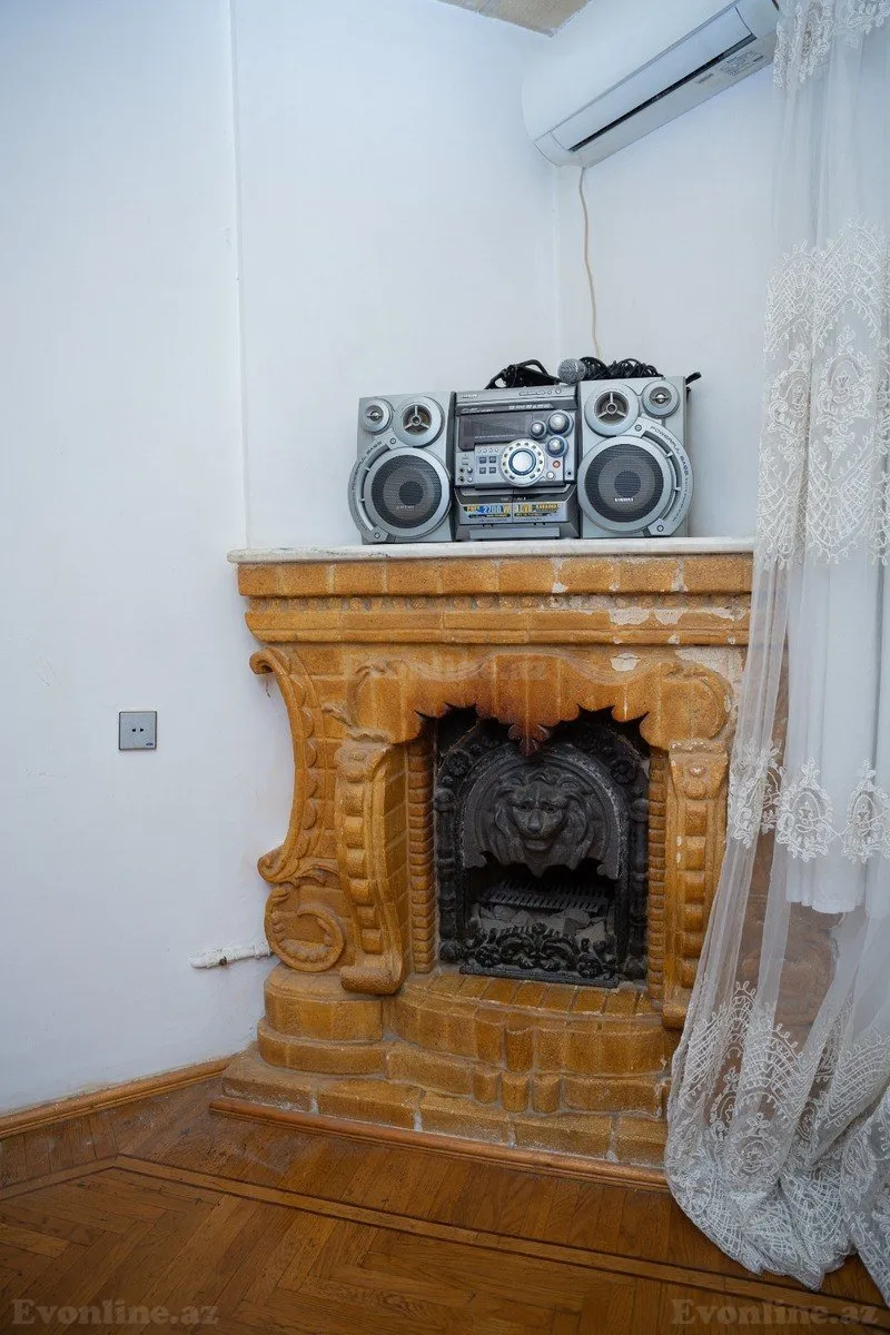 Satılır 5 otaqlı Mənzil Köhnə tikili 125 m² 8-ci mikrorayon - şəkil 8
