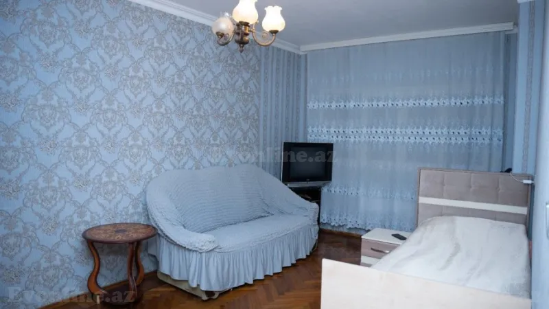 Satılır 5 otaqlı Mənzil Köhnə tikili 125 m² 8-ci mikrorayon - şəkil 9