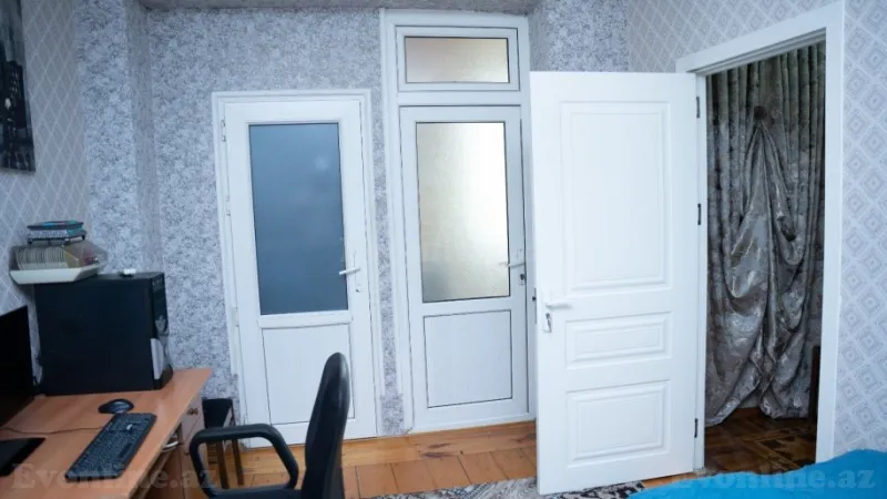 Satılır 5 otaqlı Mənzil Köhnə tikili 125 m² 8-ci mikrorayon - şəkil 12
