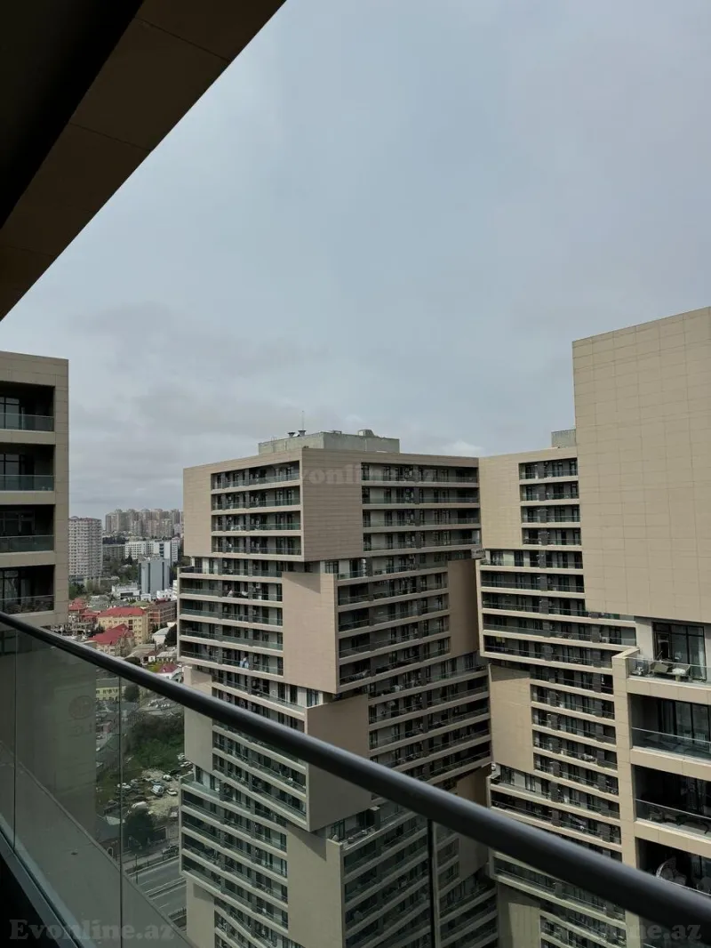 Kirayə verilir 2 otaqlı Mənzil Yeni tikili 100 m² 8 Noyabr m.