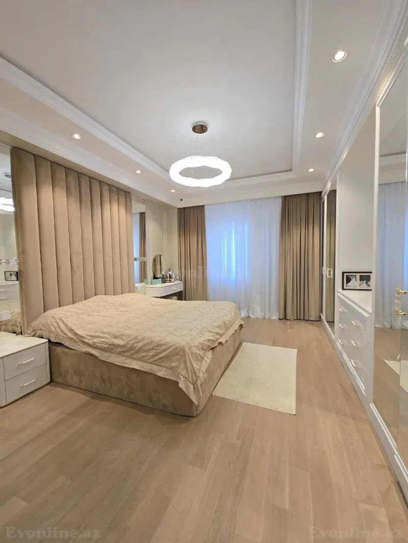 Satılır 4 otaqlı Mənzil Yeni tikili 180 m² Xətai r. - şəkil 5