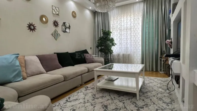 4 otaqlı Mənzil 110 m² Xalqlar Dostluğu m. Satılır