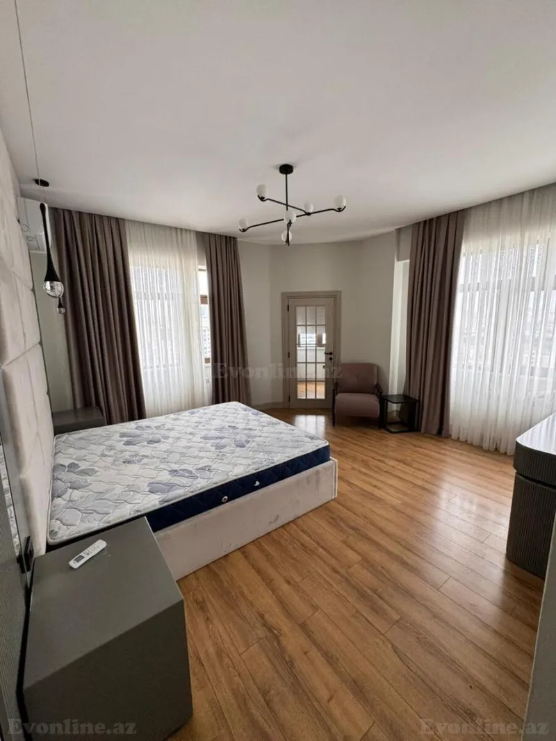 Kirayə verilir 3 otaqlı Mənzil Yeni tikili 136.6 m² Xətai m. - şəkil 7