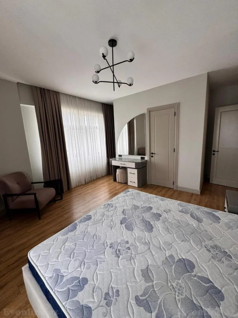 Kirayə verilir 3 otaqlı Mənzil Yeni tikili 136.6 m² Xətai m. - şəkil 8