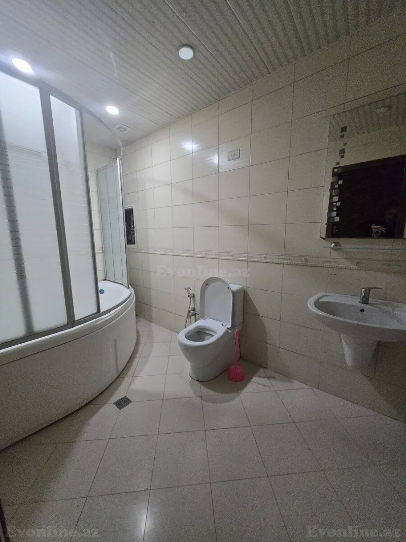 Kirayə verilir 2 otaqlı Mənzil Yeni tikili 110 m² Nəsimi r. - şəkil 12
