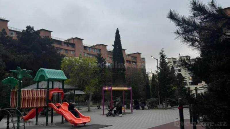 Satılır 2 otaqlı Mənzil Köhnə tikili 40 m² Əhmədli m. - şəkil 13