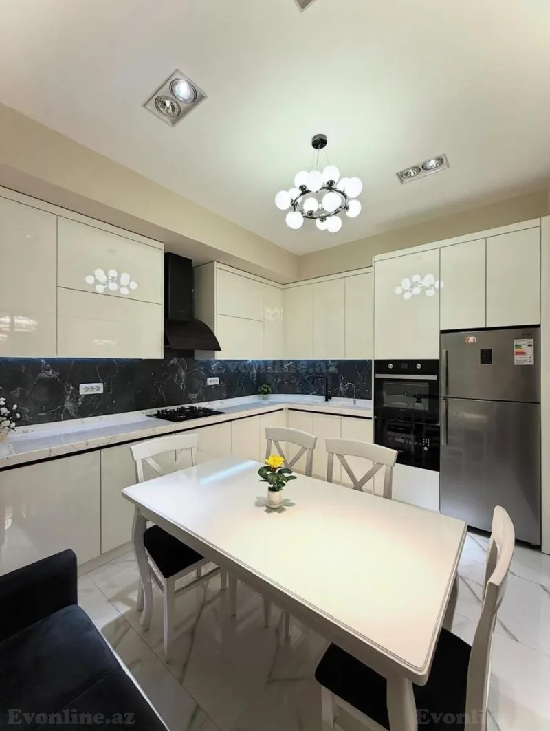 Kirayə verilir 3 otaqlı Mənzil Yeni tikili 145 m² 8 Noyabr m. - şəkil 4
