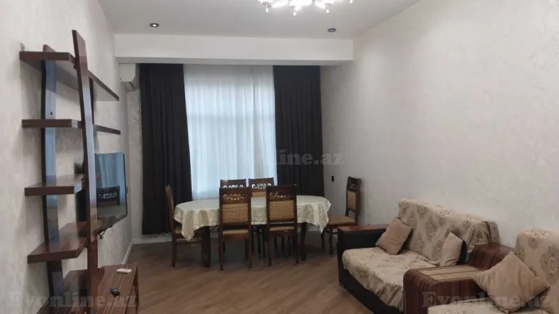 3 otaqlı Mənzil 105 m² Binəqədi r. Kirayə verilir