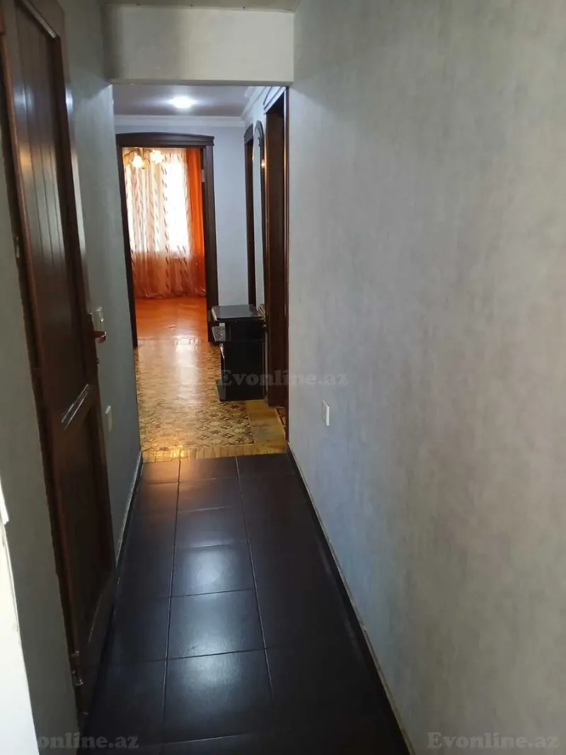 Kirayə verilir 3 otaqlı Mənzil Köhnə tikili 70 m² Nərimanov r. - şəkil 4