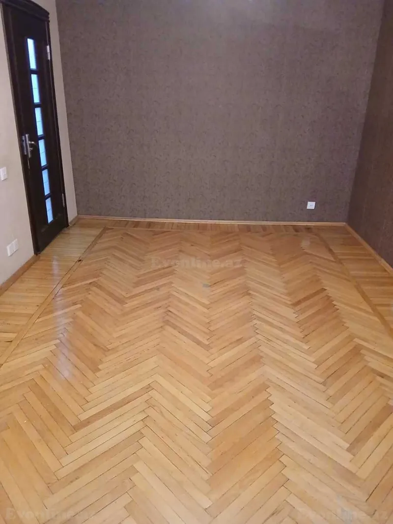 Kirayə verilir 3 otaqlı Mənzil Köhnə tikili 70 m² Nərimanov r. - şəkil 6