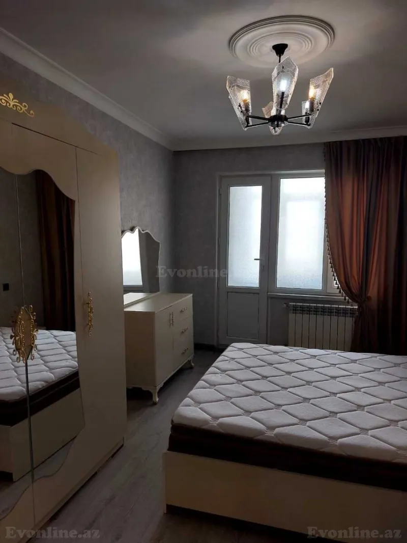 Kirayə verilir 2 otaqlı Mənzil Köhnə tikili 65 m² 8-ci mikrorayon - şəkil 3
