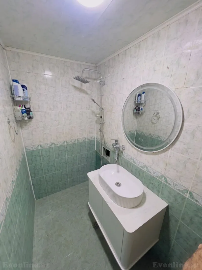 Satılır 4 otaqlı Mənzil Köhnə tikili 100 m² Yasamal - şəkil 13
