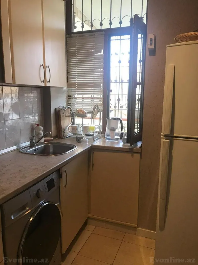 Kirayə verilir 2 otaqlı Mənzil Köhnə tikili 60 m² İçərişəhər m. - şəkil 5