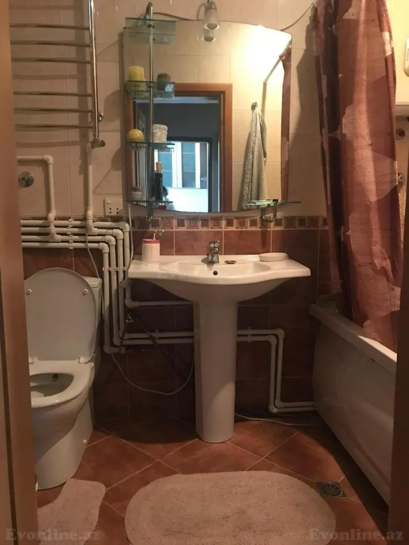 Kirayə verilir 2 otaqlı Mənzil Köhnə tikili 60 m² İçərişəhər m. - şəkil 9