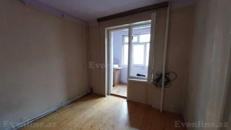 Satılır 1 otaqlı Mənzil Köhnə tikili 37 m² Suraxanı r. - şəkil 2